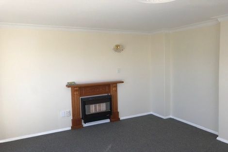 Photo of property in 27 Wai-iti Crescent, Woburn, Lower Hutt, 5010