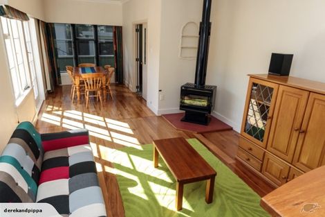 Photo of property in 17 Peakes Road, Saint Johns Hill, Whanganui, 4501