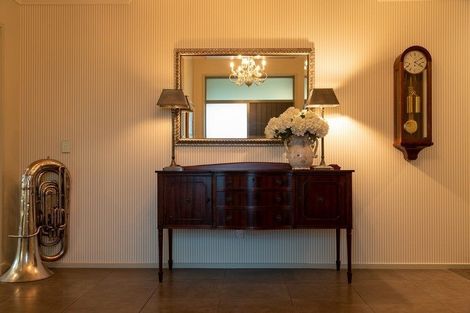 Photo of property in 17 Fairway Oaks Drive, Waikanae Beach, Waikanae, 5036