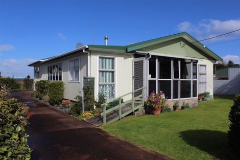 Photo of property in 12 Lilian Street, Te Kamo, Whangarei, 0112