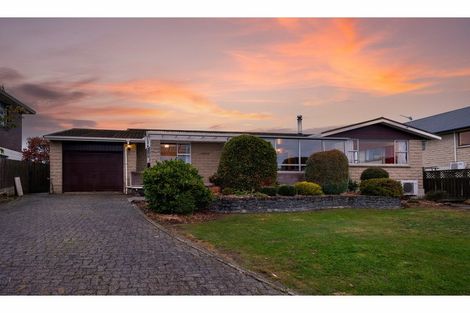 Photo of property in 26 Walton Park Avenue, Fairfield, Dunedin, 9018