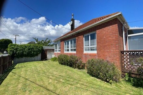 Photo of property in 8 Gillespie Street, Taita, Lower Hutt, 5011