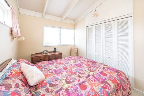 Photo of property in 4 Kapiti Terrace, Castlecliff, Whanganui, 4501