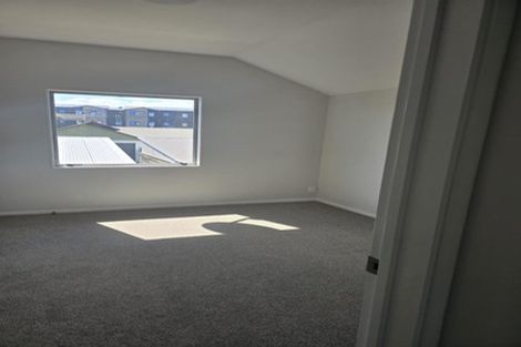 Photo of property in 36 Kirikiri Lane, East Tamaki, Auckland, 2013