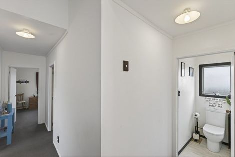 Photo of property in 58 Mould Street, Waitara, 4320