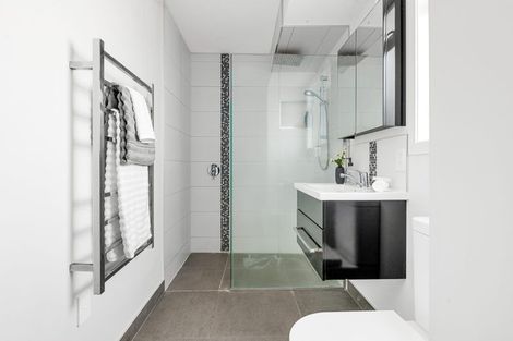 Photo of property in 25 Pulham Crescent, Queenwood, Hamilton, 3210