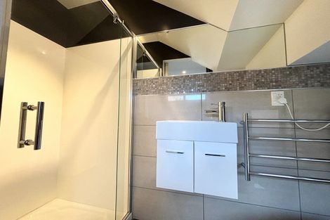 Photo of property in 30 Mayfair Street, Riccarton, Christchurch, 8011