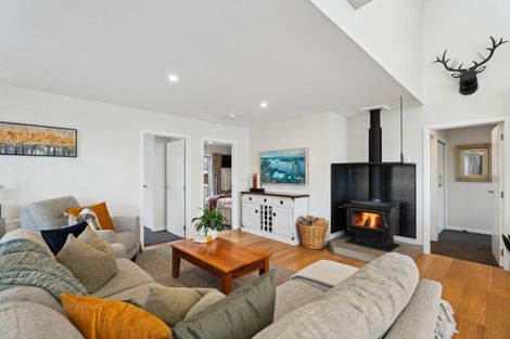 Photo of property in 3 Batsford Lane, Lower Shotover, Queenstown, 9371