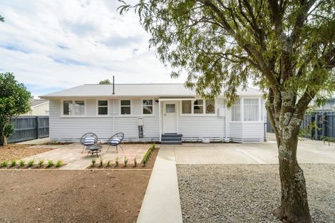 Photo of property in 6 Coventry Street, Highbury, Palmerston North, 4412