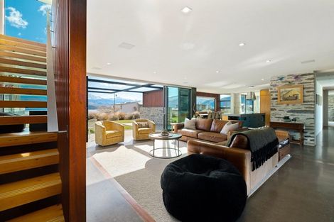 Photo of property in 13 Clearview Street, Wanaka, 9305