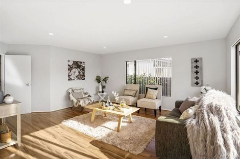 Photo of property in 10a Hope Farm Avenue, Pakuranga Heights, Auckland, 2010