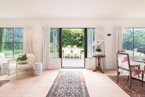 Photo of property in 38 Atarangi Road, Greenlane, Auckland, 1051