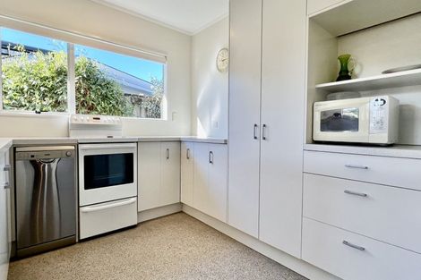 Photo of property in 4 Allman Drive, Coromandel, 3506