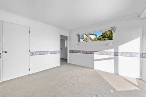 Photo of property in 43 Aotea Crescent, Gore, 9710