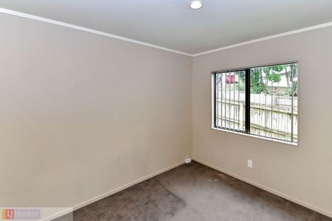 Photo of property in 82 Malaspina Place, Papatoetoe, Auckland, 2025