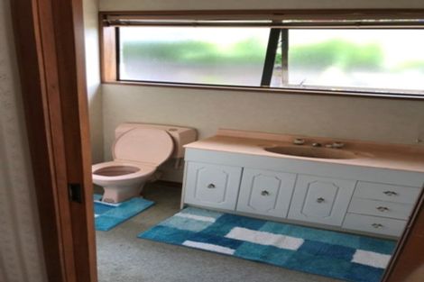 Photo of property in 32 O'connor Place, Burnside, Christchurch, 8053