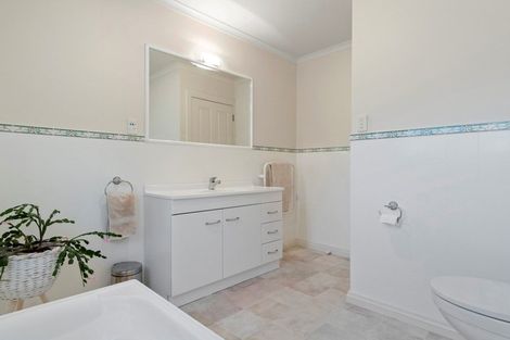 Photo of property in 224a Welcome Bay Road, Welcome Bay, Tauranga, 3112