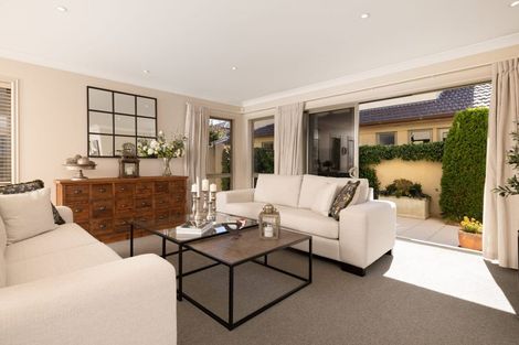 Photo of property in 19 Edgecumbe Road, Tauranga, 3110