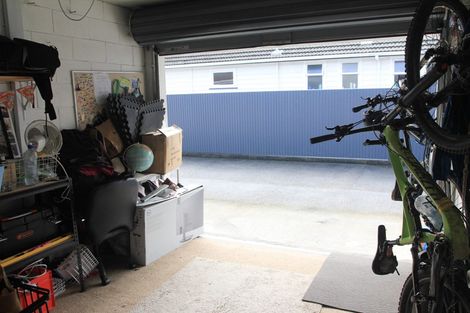 Photo of property in 2/43 Leighton Avenue, Waiwhetu, Lower Hutt, 5010