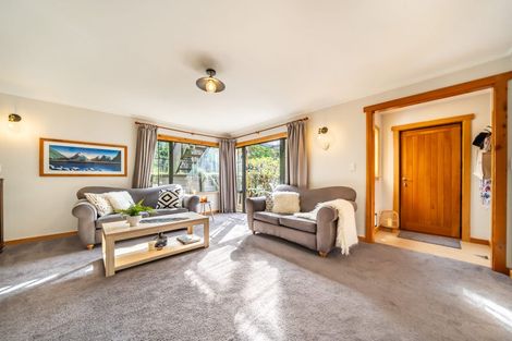 Photo of property in 45b Dowling Grove, Silverstream, Upper Hutt, 5019