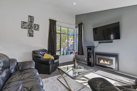 Photo of property in 62 Downing Street, Crofton Downs, Wellington, 6035