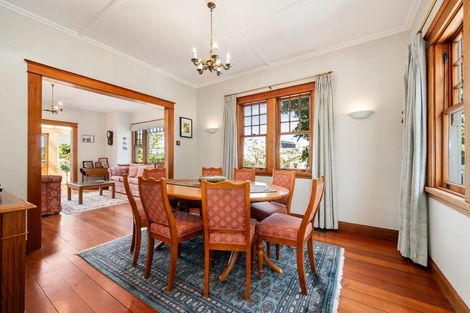 Photo of property in 19 Rawhiti Terrace, Kelburn, Wellington, 6012