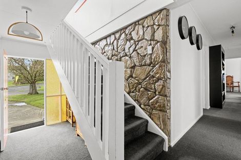 Photo of property in 9 Meads Place, Bulls, 4818