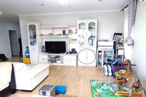 Photo of property in 73 Rosewell Crescent, Flat Bush, Auckland, 2019