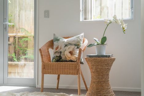 Photo of property in 1/12 Agra Crescent, Khandallah, Wellington, 6035