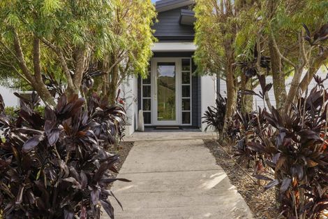 Photo of property in 16 Eagle Street, Welcome Bay, Tauranga, 3112