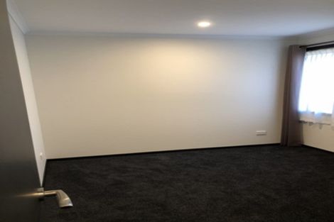 Photo of property in 19 Ribbonwood Close, Te Kauwhata, 3710