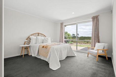 Photo of property in 2 Jack Rise, Grandview Heights, Hamilton, 3200