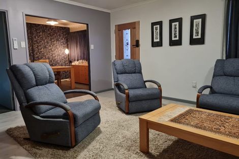 Photo of property in 60 Rangipoia Place, Turangi, 3334