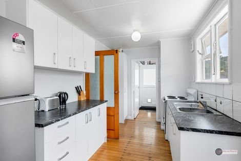 Photo of property in 31 Hay Street, Naenae, Lower Hutt, 5011