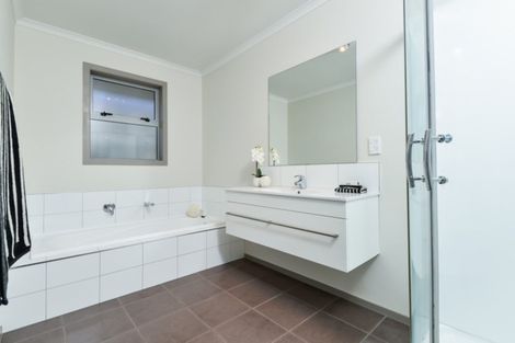 Photo of property in 3 Meadowfield Street, Flagstaff, Hamilton, 3210