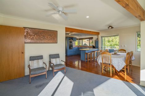 Photo of property in 4 Tairua Terrace, Tairua, 3508