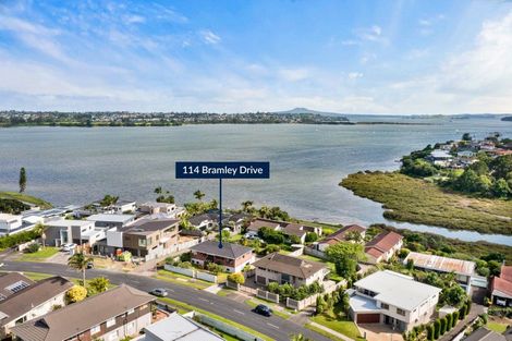 Photo of property in 114 Bramley Drive, Farm Cove, Auckland, 2012