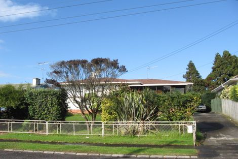 Photo of property in 20 Antrim Crescent, Otara, Auckland, 2023