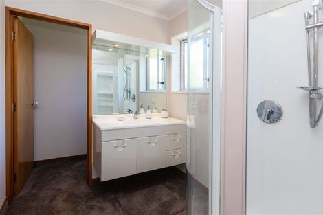 Photo of property in 23 Apsley Drive, Russley, Christchurch, 8042