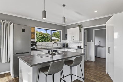 Photo of property in 72c Parris Street, Waitara, 4320