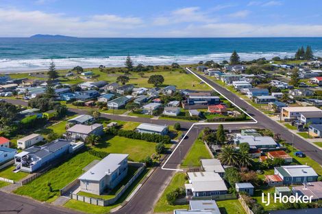 Photo of property in 9 Scarborough Road, Waihi Beach, 3611