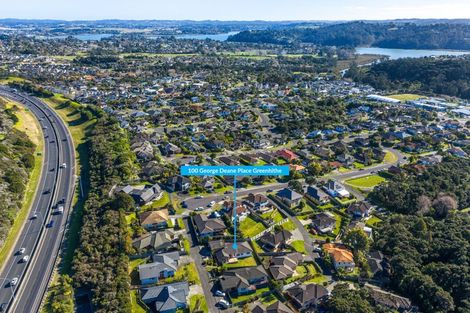 Photo of property in 100 George Deane Place, Greenhithe, Auckland, 0632