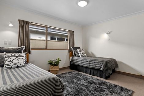 Photo of property in 269 Beach Road, Matua, Tauranga, 3110