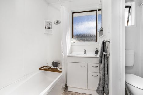 Photo of property in 1/38 Boundary Road, Clover Park, Auckland, 2019