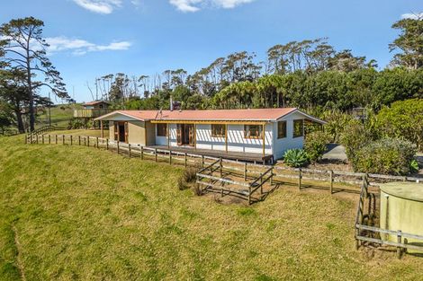Photo of property in 117 Worrall Road, Kumeu, 0891