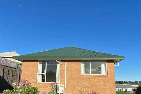 Photo of property in 24 Ellesmere Place, Oceanview, Timaru, 7910