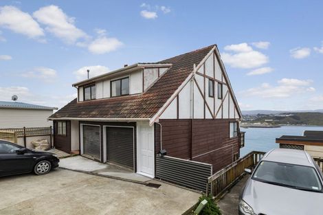 Photo of property in 81 View Road, Houghton Bay, Wellington, 6023