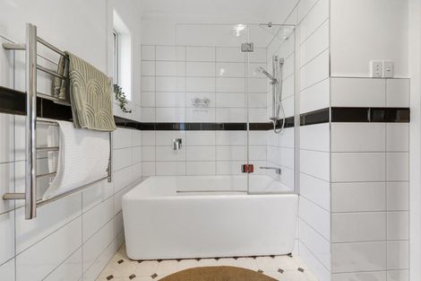 Photo of property in 125 Forfar Street, Clyde Hill, Dunedin, 9011