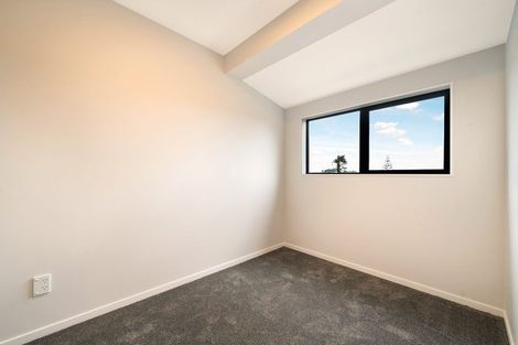 Photo of property in 3/30 Woodford Avenue, Henderson, Auckland, 0610