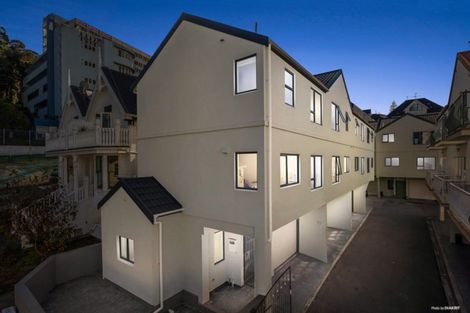 Photo of property in 1/142 Ghuznee Street, Te Aro, Wellington, 6011